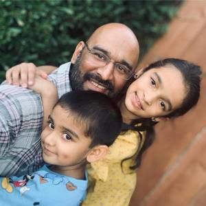 Meet your Posher, Atif